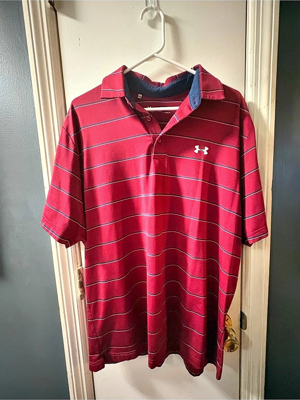 Under Armour Men's Striped Polo Red Blue Size XL Like New